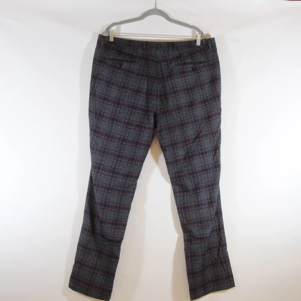 Paisley & Gray Men's Gray Plaid Pants
